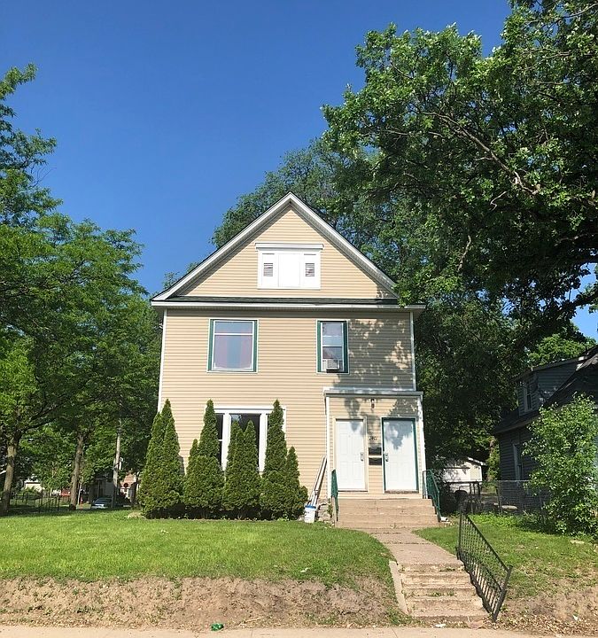 1st image of 1401 Logan Ave N #1