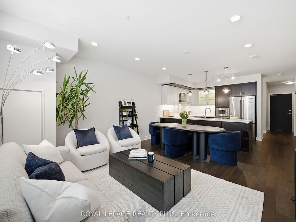 1st image of 1575 Lakeshore Rd W #117