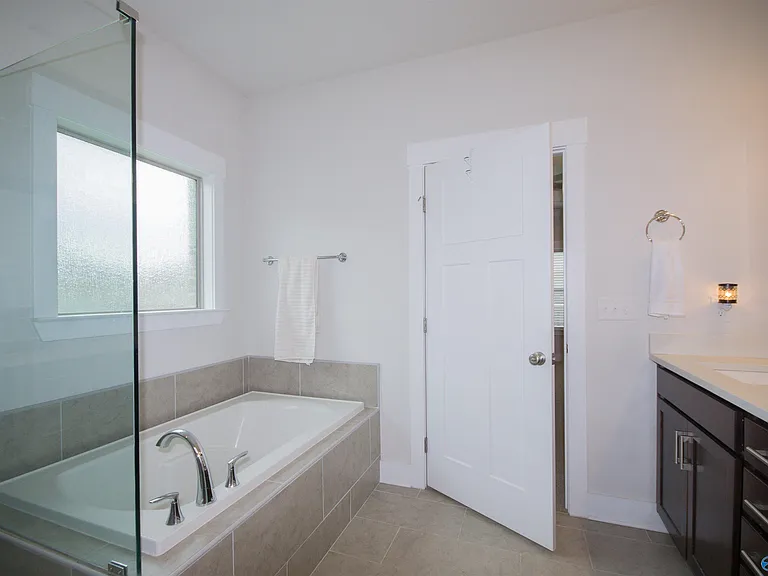 100 Bartram Way — Photo 30