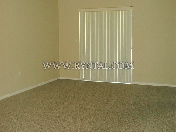 4th image of 5310 26th St W Unit 1902