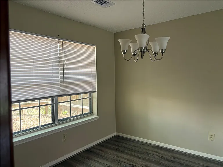 3310 Mulberry Hill Ln — Photo 5