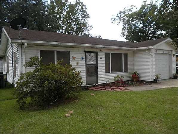 1st image of 2712 Comeaux St #D