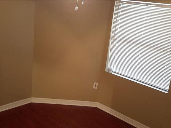 4th image of 3028 Parkway Blvd APT 206