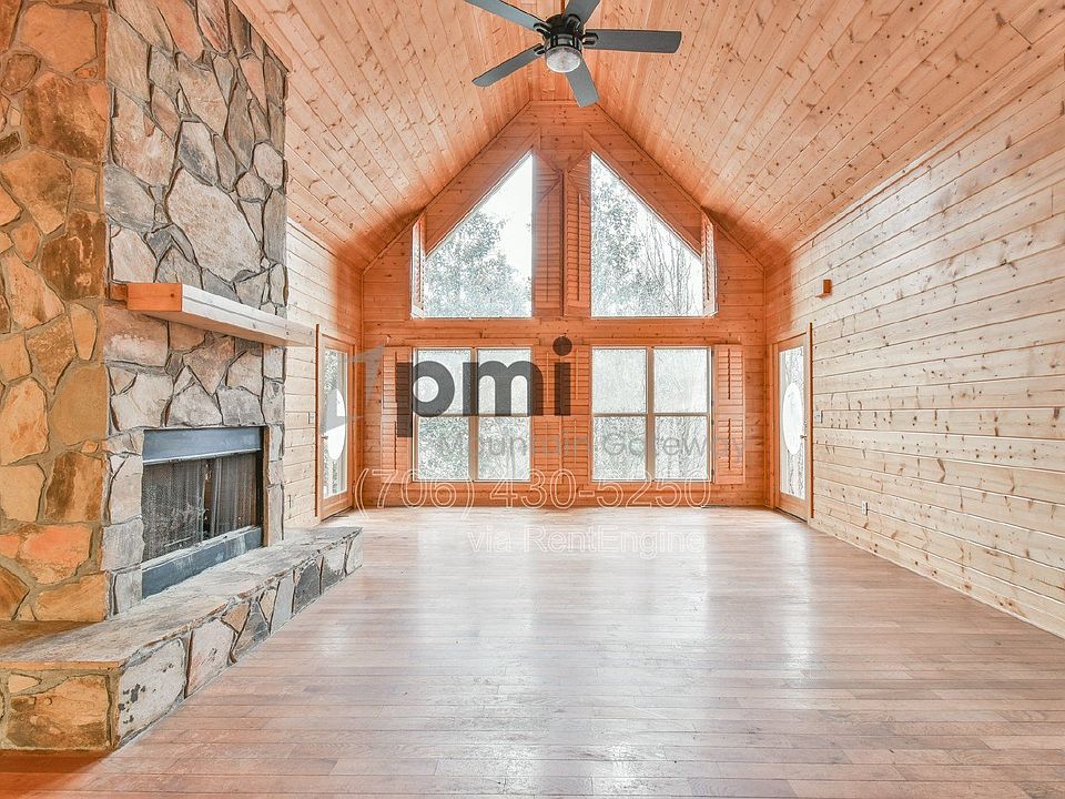 1st image of 89 Twin Creek Dr