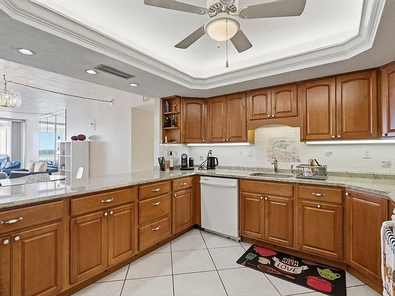 17920 Gulf Blvd #1401 — Photo 21