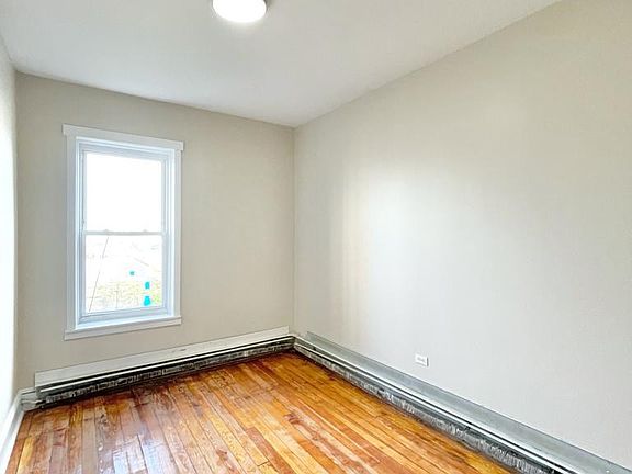 4th image of 68 Clifton Pl APT 1R