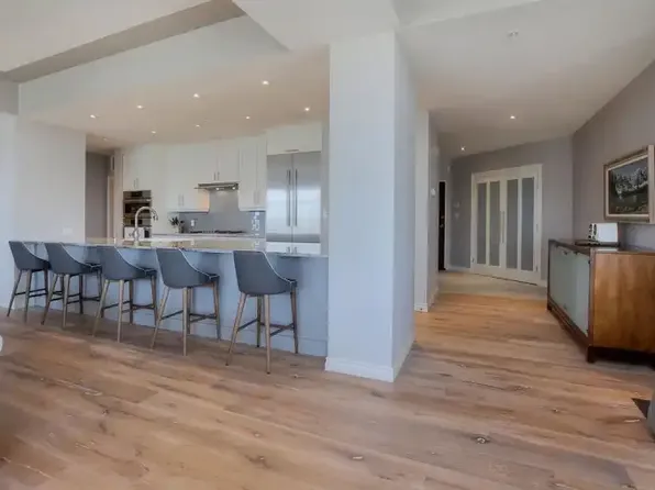 9020 Jasper Ave NW #2004, Edmonton, AB T5H 3S8