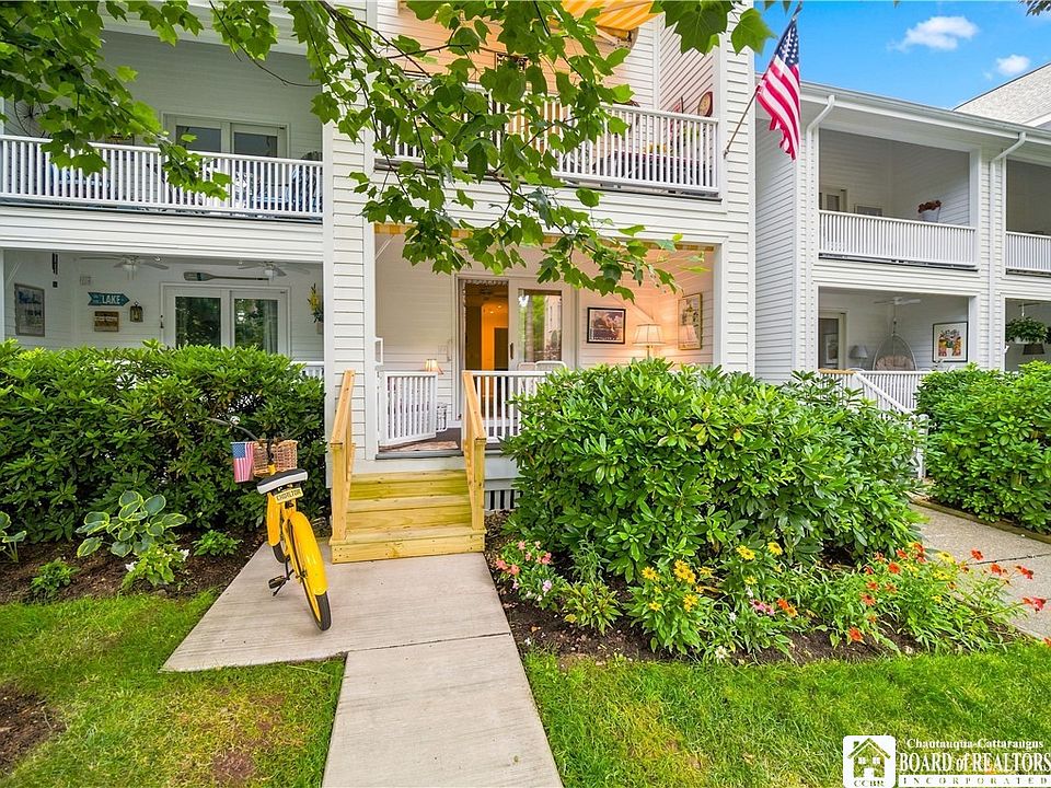 1st image of 26 Palestine Ave #2