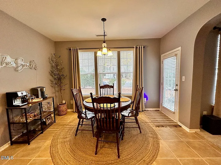 8400 Flat Keystone Dr — Photo 9