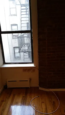 Rented by Chartwell Manhattan Realty | media 3