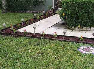 21 Misty Meadow Dr, Boynton Beach, FL 33436