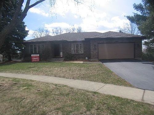 1st image of 3309 Summerhill Dr