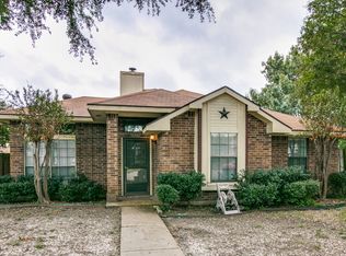 4002 David Cir, Rowlett, TX 75088