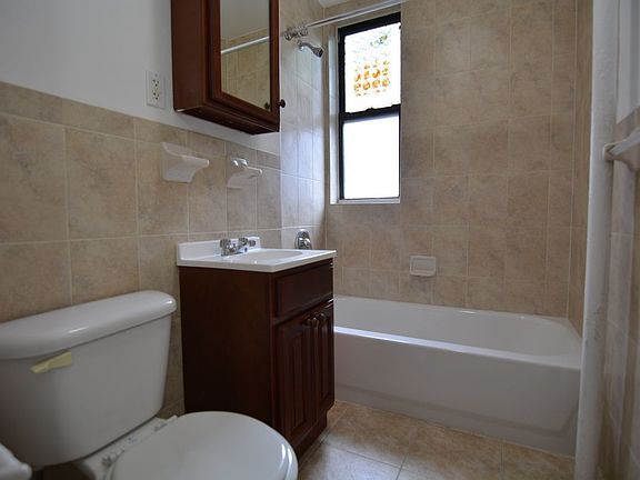 5th image of 45 Herkimer St #2