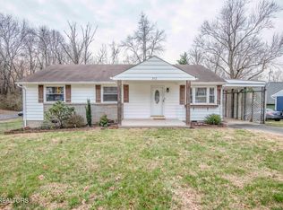 312 Sarvis Dr, Knoxville, TN 37920