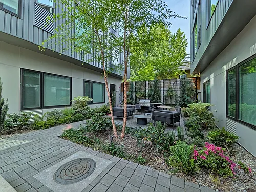 Soleil Apartments Photo 1