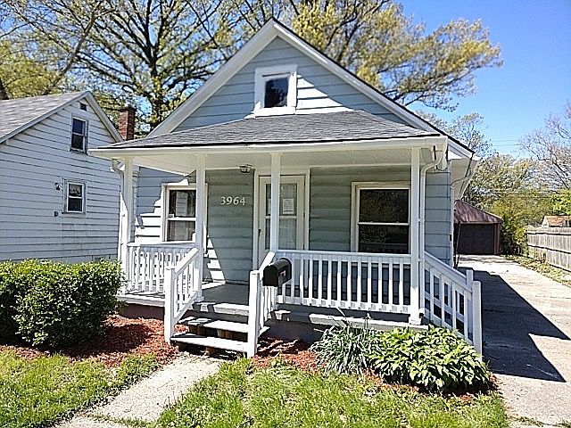 1st image of 3964 Ziegler St