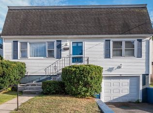 20 Adams St, Lawrence, MA 01843