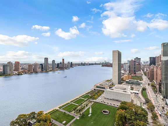 2nd image of 860 United Nations Plz #35/36E