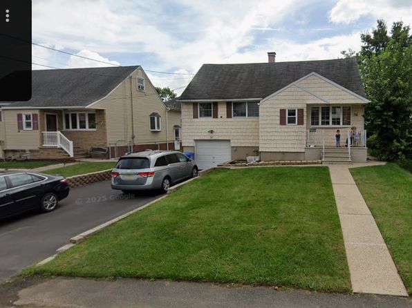 36 Mason St