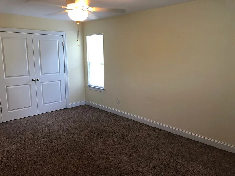 1203 Greenwood Ave — Photo 15