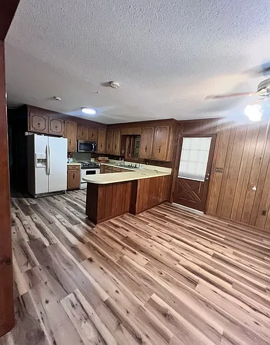 114 Northgate Dr Photo 1