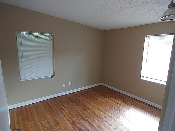 5th image of 4421 Trenton Dr N