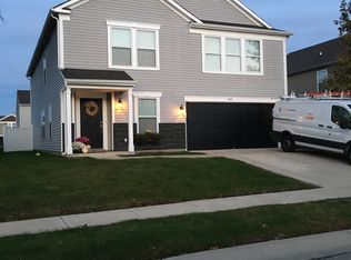 709 Eastpointe Dr, Shelbyville, IN 46176