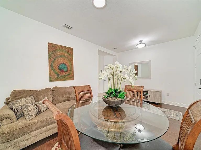 4650 Woodbrook Dr — Photo 8