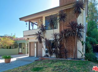 359 Huntley Dr, West Hollywood, CA 90048