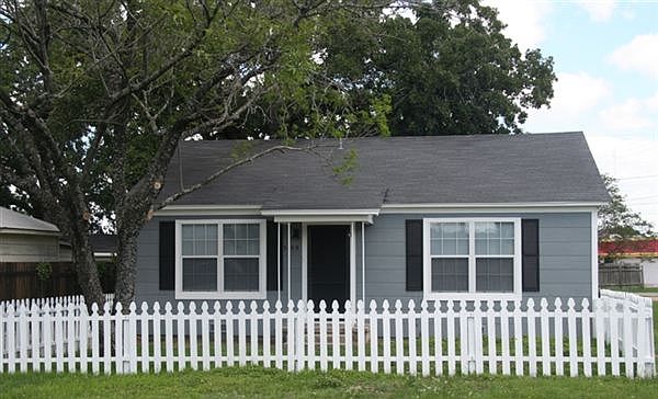 3109 Maloney front