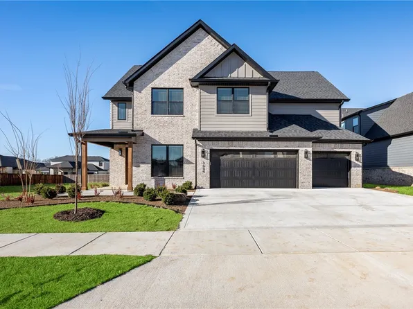 3604 SW Aurora Ln, Bentonville, AR 72713