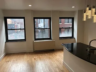 Rented by Mossanen Group