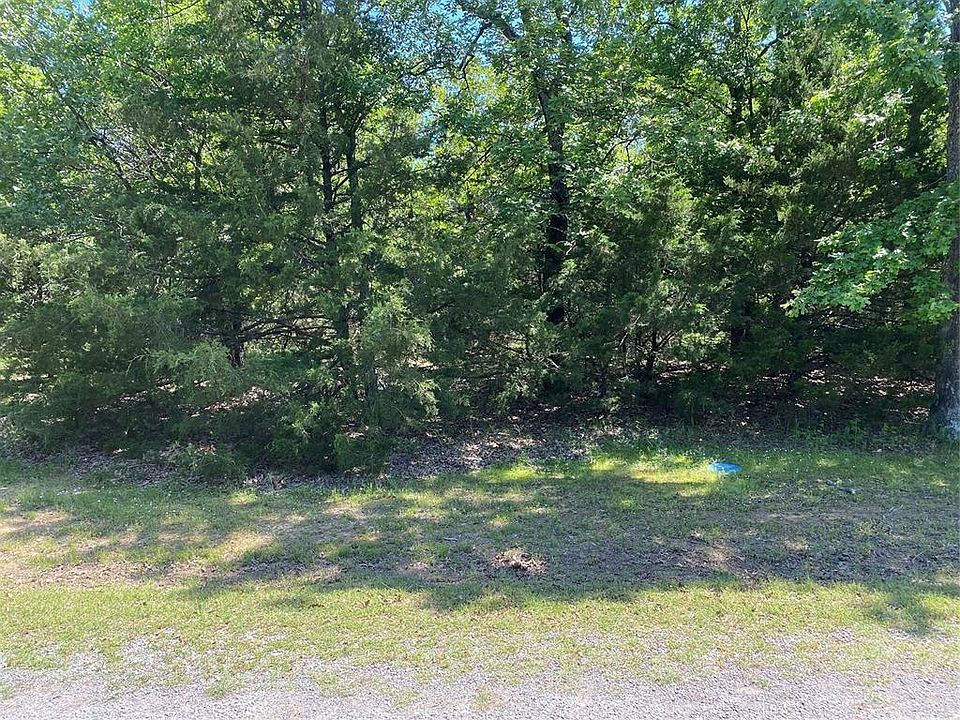 2nd image of Durango St Lot 20