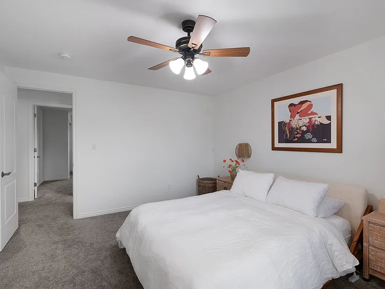 1411 Fieldwood Ct — Photo 33