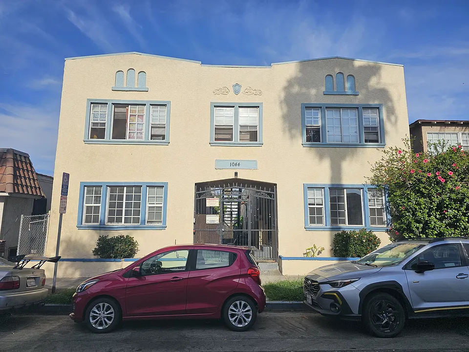 1044 Coronado Ave #1