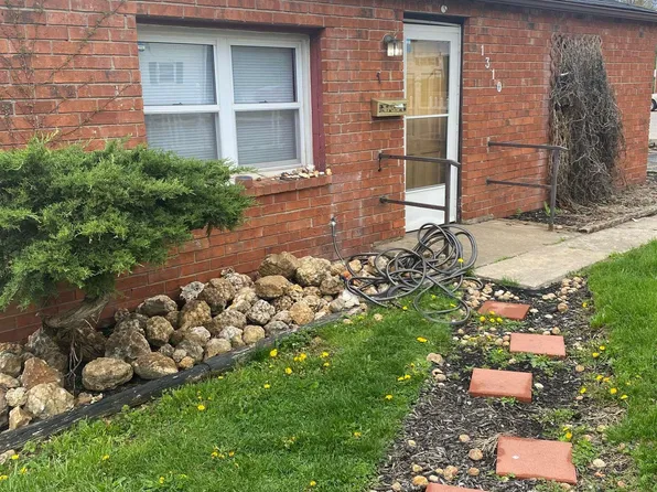 1310 N Maple St, Bloomington, IN 47404