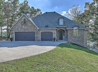 416 Ridgepoint Ct, Piney Flats, TN 37686