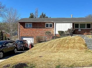 6302 Tone Dr, Bethesda, MD 20817