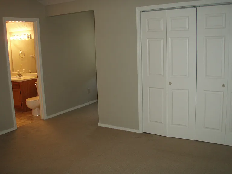 1374 S College Mall Rd — Photo 5