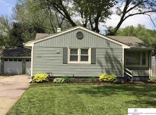 3734 Himebaugh Ave, Omaha, NE 68111