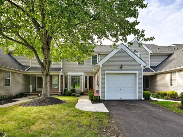 275 Morning Glory Ct, Readington Twp., NJ 08889