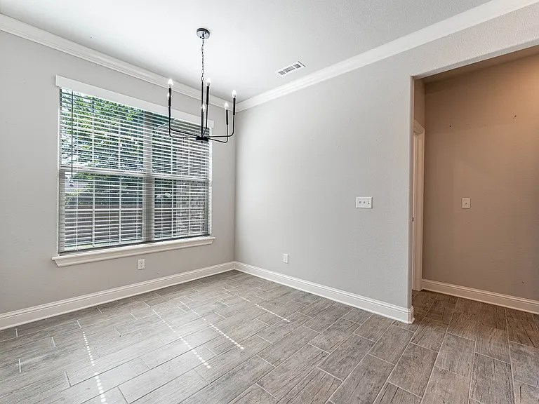 190 Township Dr — Photo 13
