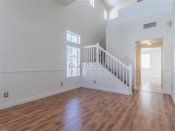 2nd image of 5430 Old Oak Ct