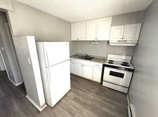 1416 S Corona Ave APT E, Colorado Springs, CO 80905