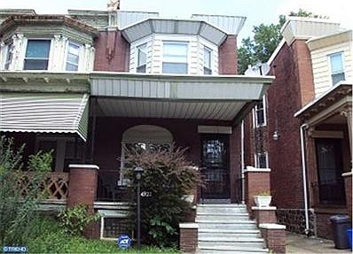 1st image of 4927 Larchwood Ave
