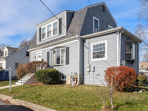3rd image of 127 Hillberg Ave