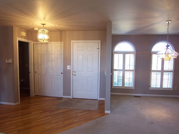 5th image of 5480 Windridge Ct