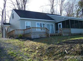 82 S Rainbow Shores Rd, Pulaski, NY 13142