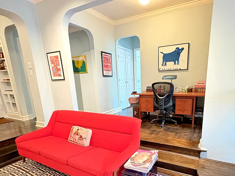 155 W 20th St #6K — Photo 3